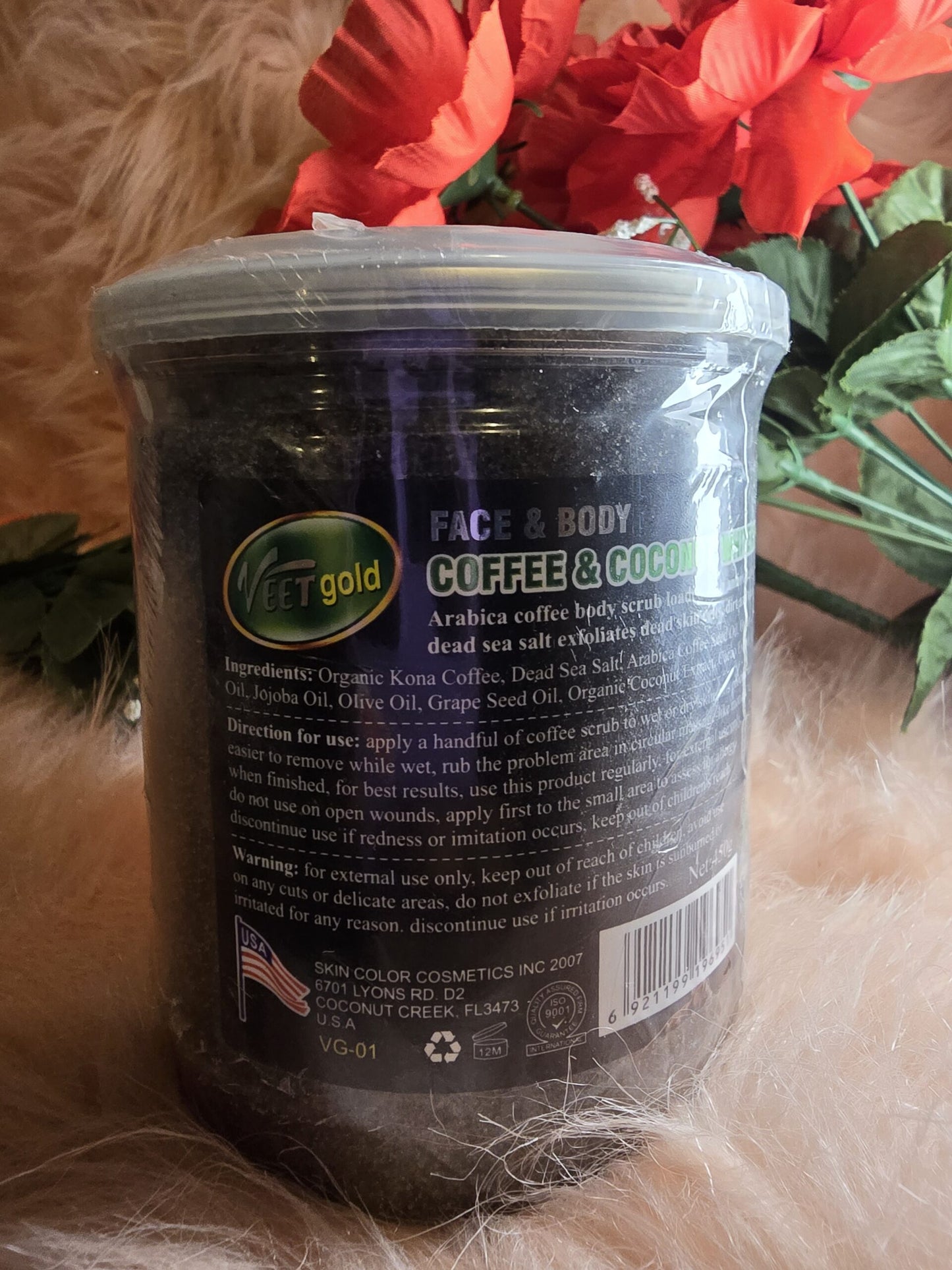 Veetgold coffee & coconut face abs body scrub