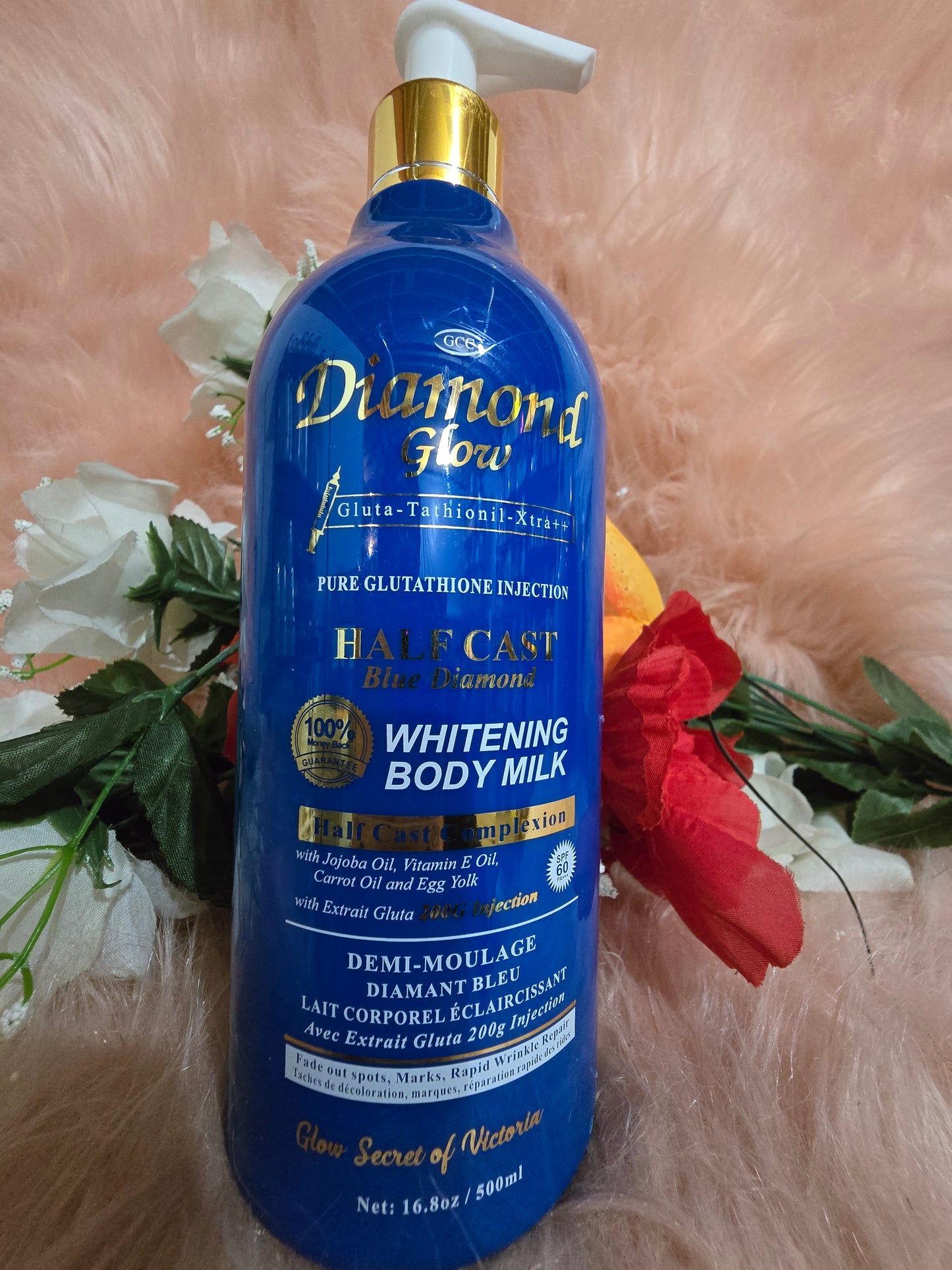 GCC DIAMOND GLOW WHITENING BODY MILK WITH  Carrot Oil + Egg.yolk 500mlx1